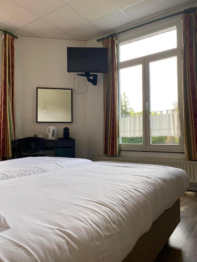 Parkhotel Villa Des Effats วีแยลซาลม์ ภายนอก รูปภาพ
